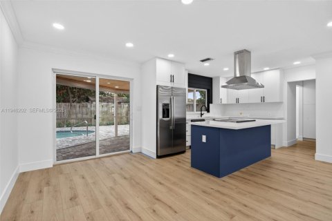 Снять в аренду виллу или дом в Маргит, Флорида 3 спальни, 115.11м2, № 2002565 - фото 12