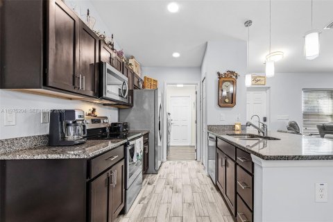 Villa ou maison à vendre à LaBelle, Floride: 3 chambres, 128.11 m2 № 2040299 - photo 7