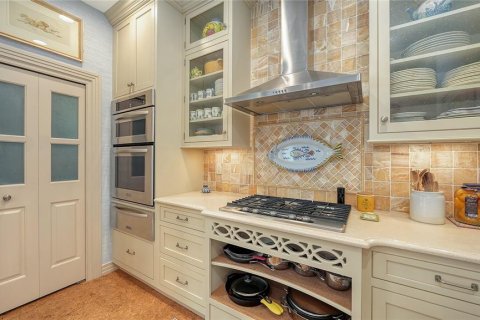 Купить кондоминиум в Сарасота, Флорида 6 комнат, 267.93м2, № 1911805 - фото 20