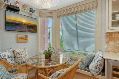 Купить кондоминиум в Сарасота, Флорида 6 комнат, 267.93м2, № 1911805 - фото 19