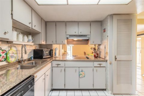 Купить виллу или дом в Ормонд-Бич, Флорида 5 комнат, 138.24м2, № 1580586 - фото 19