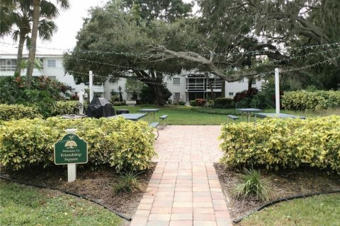 Condo in Bradenton, Florida, 1 bedroom  № 1531439 - photo 24