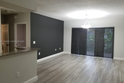 Copropriété à louer à Miramar, Floride: 1 chambre, 78.97 m2 № 2000101 - photo 4