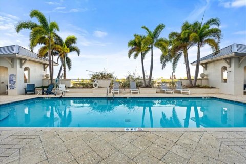 Apartment in Ruskin, Florida 1 bedroom, 60.48 sq.m. № 2234609 - photo 21