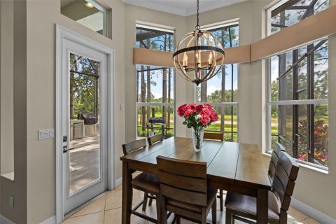 House in Howey-in-the-Hills, Florida 3 bedrooms, 246.01 sq.m. № 1916170 - photo 13