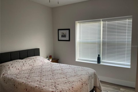 Casa en venta en Weeki Wachee, Florida, 3 dormitorios, 154.5 m2 № 2211969 - foto 15