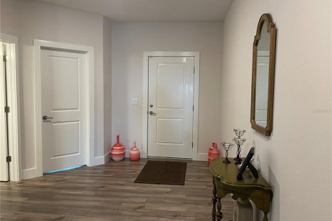 Casa en venta en Weeki Wachee, Florida, 3 dormitorios, 154.5 m2 № 2211969 - foto 2