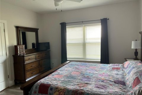 Casa en venta en Weeki Wachee, Florida, 3 dormitorios, 154.5 m2 № 2211969 - foto 12
