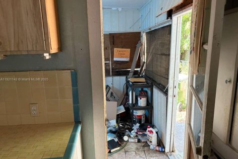 Casa en venta en Fort Lauderdale, Florida, 2 dormitorios, 109.81 m2 № 1974203 - foto 13