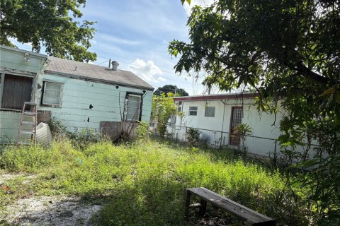 Casa en venta en Fort Lauderdale, Florida, 2 dormitorios, 109.81 m2 № 1974203 - foto 27