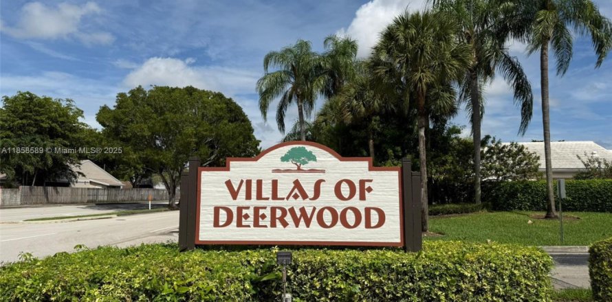 Townhouse in Miami, Florida 1 bedroom, 82.78 sq.m. № 1887345