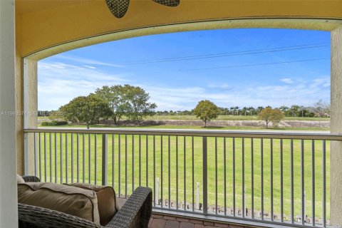 Adosado en venta en Homestead, Florida, 3 dormitorios, 184.97 m2 № 2058947 - foto 14