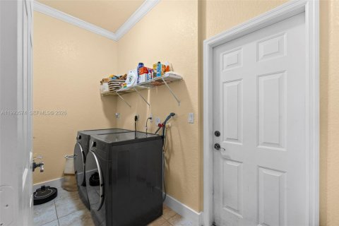 Adosado en venta en Homestead, Florida, 3 dormitorios, 184.97 m2 № 2058947 - foto 24