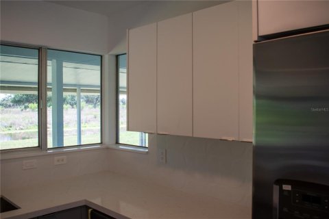 House in Port Charlotte, Florida 3 bedrooms, 113.43 sq.m. № 1743211 - photo 20