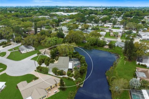 House in Sarasota, Florida 3 bedrooms, 143.81 sq.m. № 1508979 - photo 6