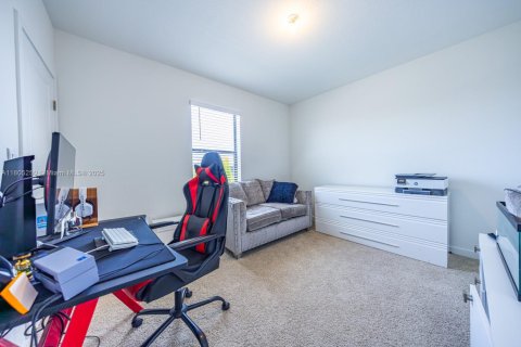 Casa en venta en Homestead, Florida, 4 dormitorios, 193.7 m2 № 1962145 - foto 20