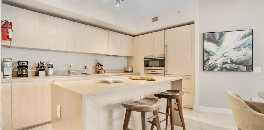 Condo à Hollywood, Floride, 1 chambre № 1790890