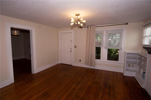 Casa en alquiler en Orlando, Florida, 2 dormitorios, 107.3 m2 № 1833207 - foto 10