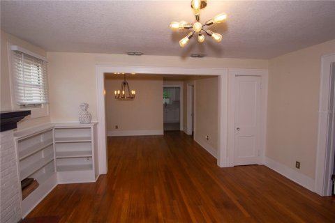 Casa en alquiler en Orlando, Florida, 2 dormitorios, 107.3 m2 № 1833207 - foto 11