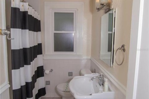 Casa en alquiler en Orlando, Florida, 2 dormitorios, 107.3 m2 № 1833207 - foto 20