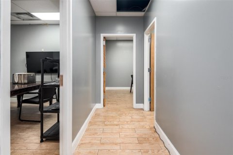 Commercial property in Kissimmee, Florida 2341.14 sq.m. № 2235343 - photo 14