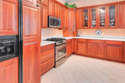 House in Leesburg, Florida 2 bedrooms, 273.6 sq.m. № 2150388 - photo 13