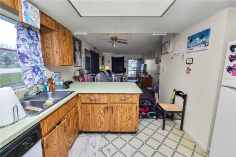 Commercial property in Lakeland, Florida 207.36 sq.m. № 1518018 - photo 3