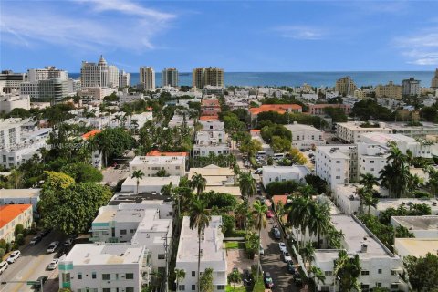 Condo in Miami Beach, Florida  № 1875083 - photo 21