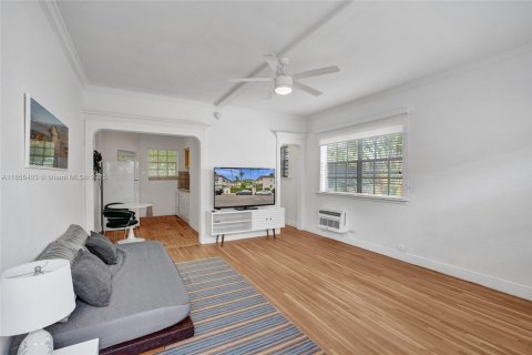 Condo in Miami Beach, Florida  № 1875083 - photo 28