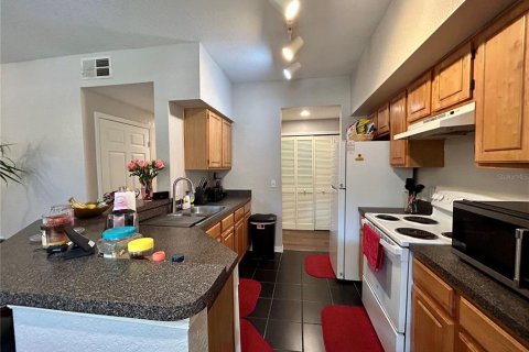 Copropriété à vendre à Orlando, Floride: 2 chambres, 100.06 m2 № 1850990 - photo 8
