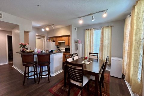 Copropriété à vendre à Orlando, Floride: 2 chambres, 100.06 m2 № 1850990 - photo 5