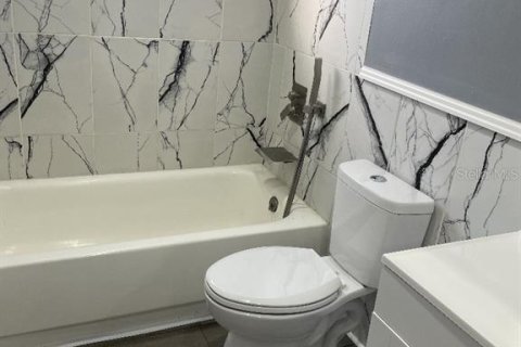 Casa en venta en Holiday, Florida, 2 dormitorios, 95.5 m2 № 1793536 - foto 17
