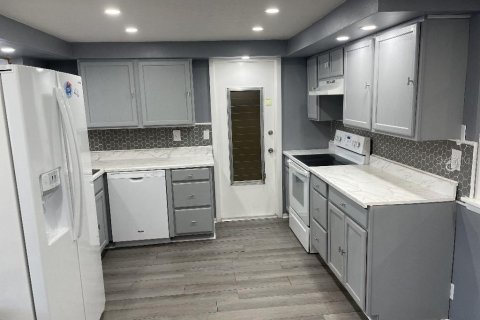 Casa en venta en Holiday, Florida, 2 dormitorios, 95.5 m2 № 1793536 - foto 7