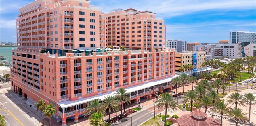 Condominio en Clearwater, Florida, 3 dormitorios  № 2100844