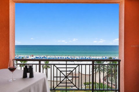 Condominio en venta en Clearwater, Florida, 3 dormitorios, 251.3 m2 № 2100844 - foto 25