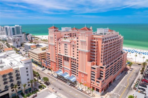 Condominio en venta en Clearwater, Florida, 3 dormitorios, 251.3 m2 № 2100844 - foto 4