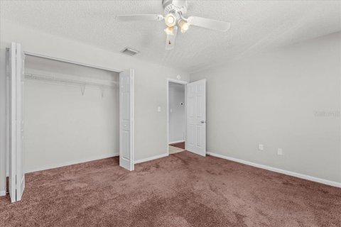 Condominio en alquiler en Tampa, Florida, 2 dormitorios, 83.52 m2 № 2212101 - foto 17