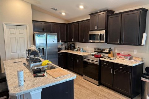 House in Lakeland, Florida 3 bedrooms, 138.61 sq.m. № 1817862 - photo 5
