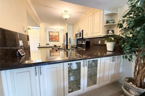 Condominio en venta en Margate, Florida, 2 dormitorios, 101.26 m2 № 1796388 - foto 4