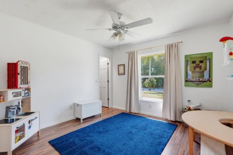 House in Port St. Lucie, Florida 3 bedrooms, 136.94 sq.m. № 2389922 - photo 23