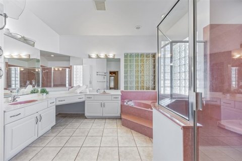 Villa ou maison à vendre à Cocoa, Floride: 4 chambres, 236.99 m2 № 2238077 - photo 26