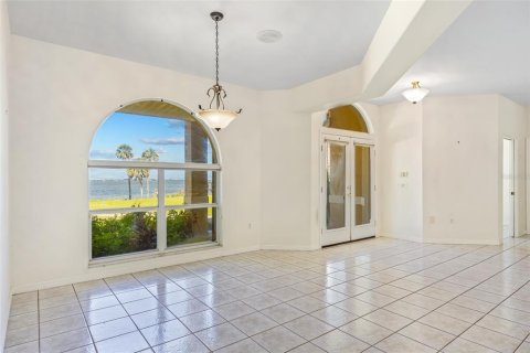 Villa ou maison à vendre à Cocoa, Floride: 4 chambres, 236.99 m2 № 2238077 - photo 20