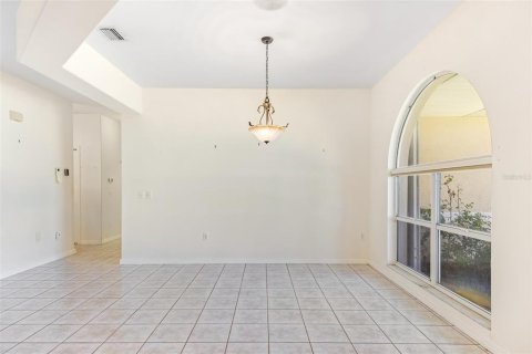 Villa ou maison à vendre à Cocoa, Floride: 4 chambres, 236.99 m2 № 2238077 - photo 23