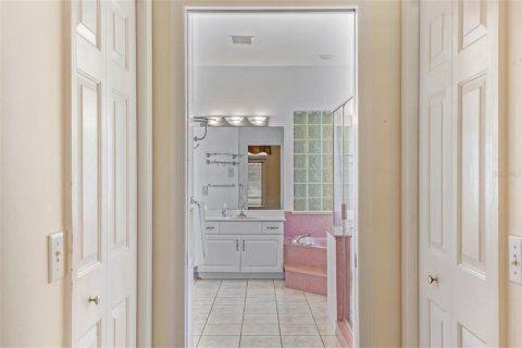 Villa ou maison à vendre à Cocoa, Floride: 4 chambres, 236.99 m2 № 2238077 - photo 30