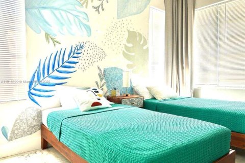 Copropriété à vendre à Miami Beach, Floride: 2 chambres, 56.48 m2 № 2017094 - photo 19