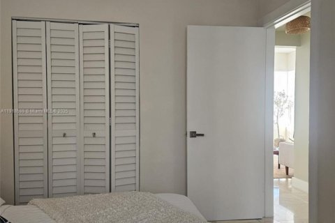 Copropriété à vendre à Miami Beach, Floride: 2 chambres, 56.48 m2 № 2017094 - photo 28