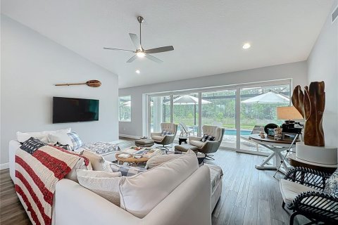 Купить виллу или дом в Гроувленд, Флорида 3 комнаты, 371.61м2, № 1855405 - фото 20