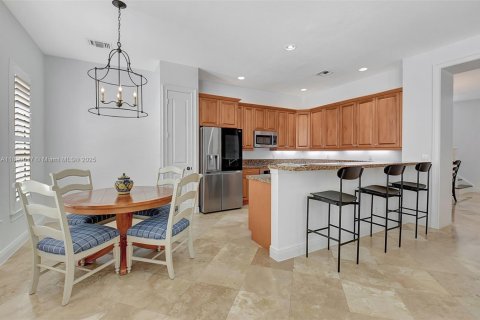 Снять в аренду таунхаус в Бока-Ратон, Флорида 4 спальни, 232.35м2, № 1949343 - фото 29