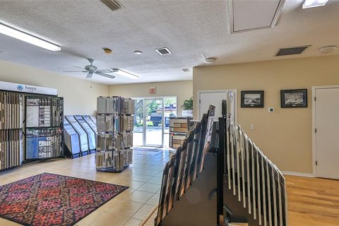 Commercial property in Bunnell, Florida 278.71 sq.m. № 2206419 - photo 21