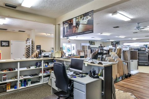 Commercial property in Bunnell, Florida 278.71 sq.m. № 2206419 - photo 16
